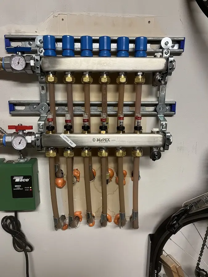 Plumber performing Water Heater Repair at a residential property in Palm Springs North